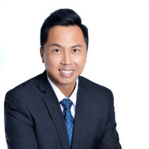 ryan Lee Singapore Property agent new launch condominiums large family houses